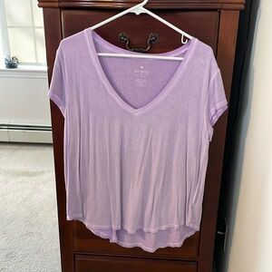 American Eagle favorite T-shirt